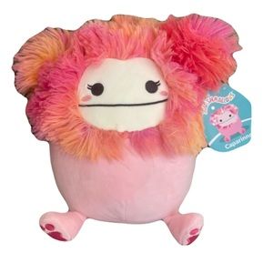 Squishmallows Caparinne the Bigfoot Pink 8" NWT